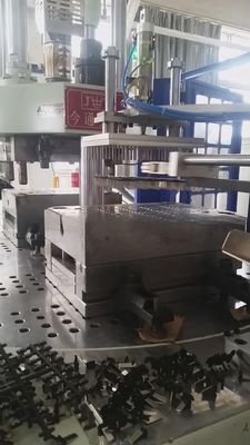 85T เครื่องพิมพ์ฉีดตั้งแบบอัตโนมัติเต็ม 21.6Kw 4000Kg น้ําหนัก